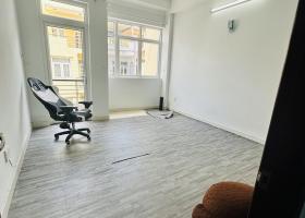 HXH Phan Văn Trị 4x17. Trệt 3Lầu, 5P, 3Wc. Đối diện Emart.  2108891