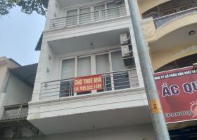 Giá rẻ 70tr! Cho thuê mặt tiền Nguyễn Công Trứ, Quận 1 Ngang LỚN 6.5m 4 lầu. 2109350
