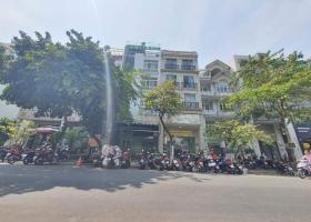 Bán nhà phố Đường Cao Triều Phát, Phú Mỹ Hưng, 6*18.5m2,9PN, thang máy 2112418